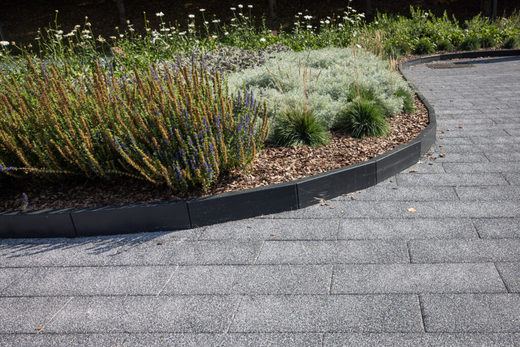 Kovo 11-osios parkas