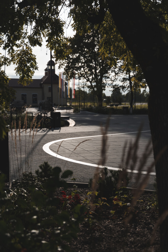 Neatkarības laukums